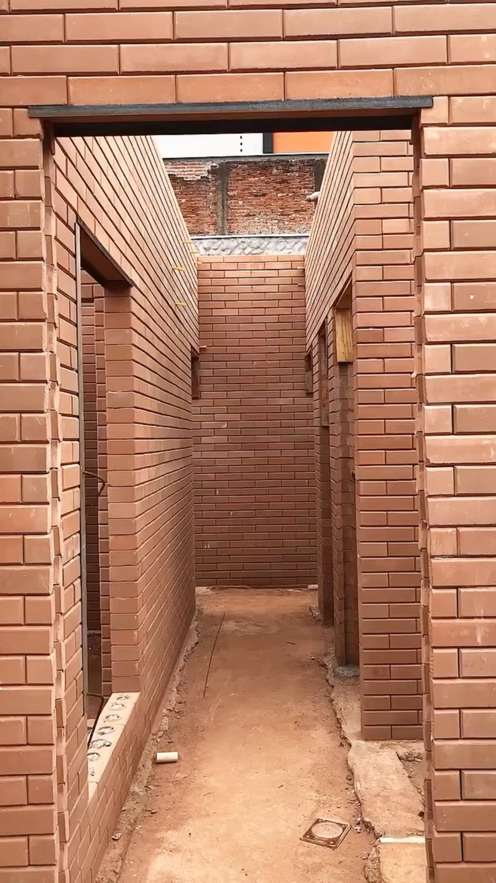 آجرپازلی دیوار